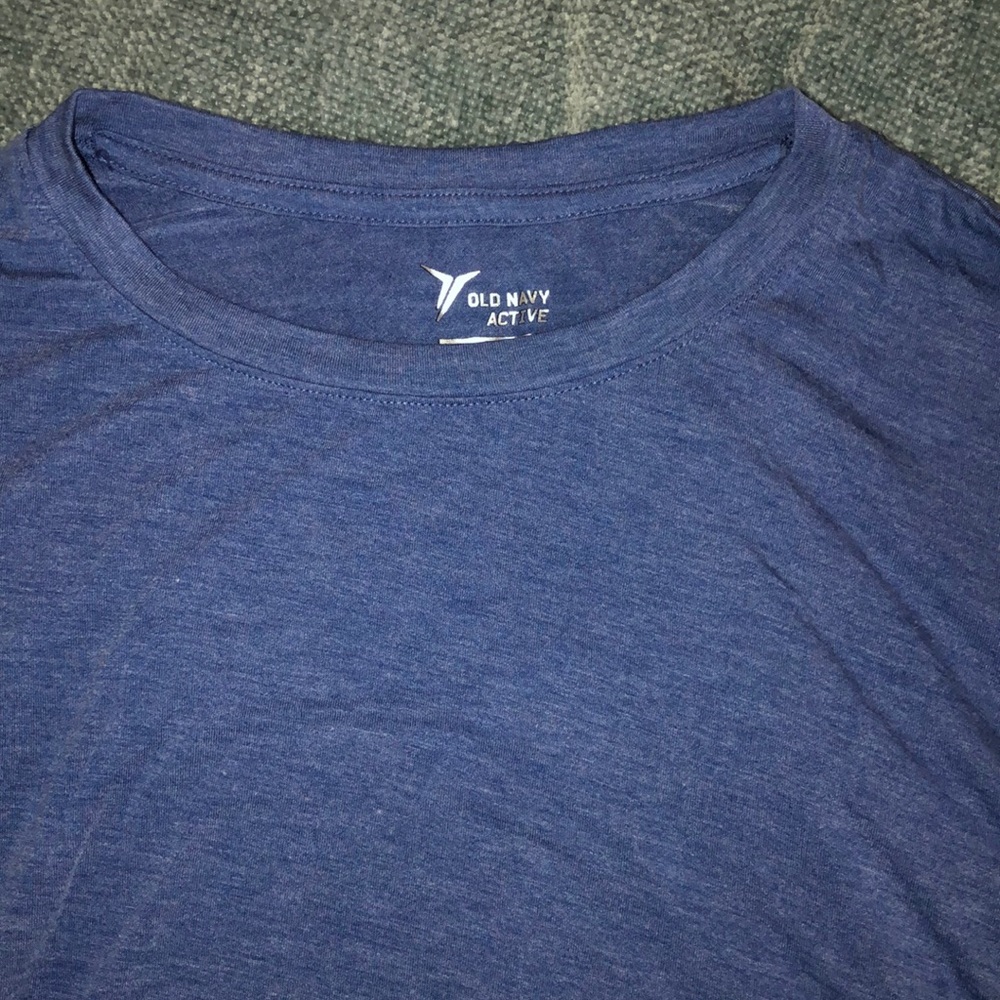 Old Navy long sleeve exercise tee